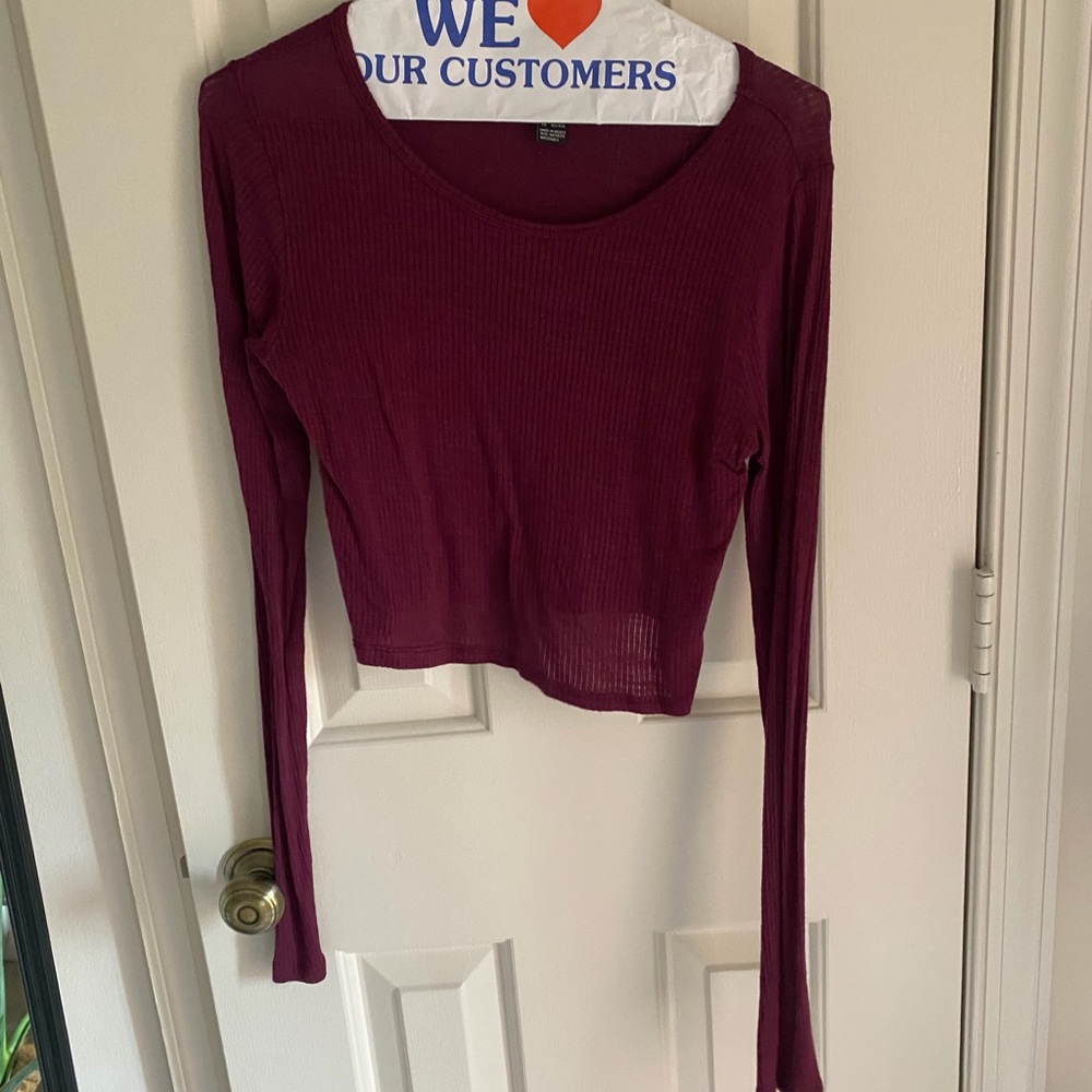 Forever 21 Long Sleeve Ribbed Crop Top - Wine